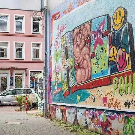 Fuchsbau In Der Ktv Lejlighed Rostock