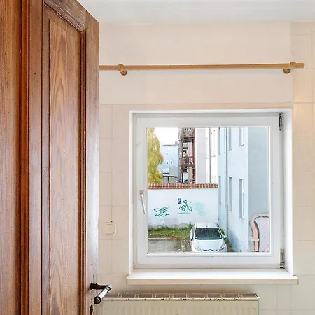 Fuchsbau In Der Ktv * Rostock